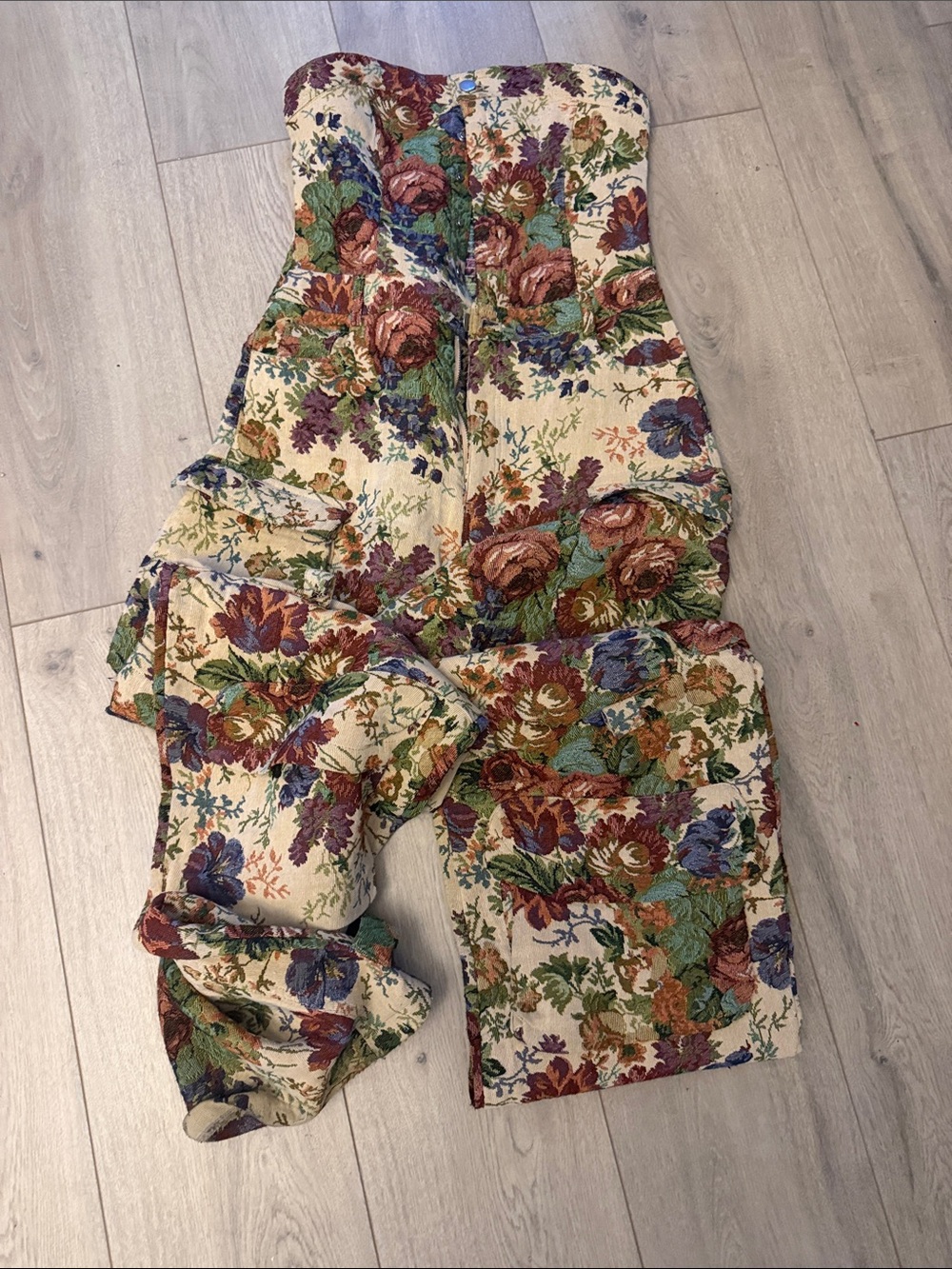AKIRA Floral brocade / Tapestry strapless romper - Picture 4 of 6